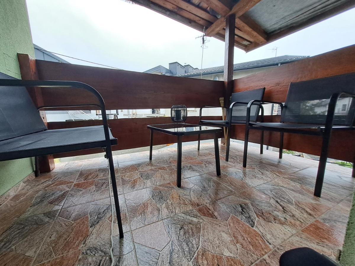 Twoja Przestrzen Noclegi Pokoje Mieszkanie Do Wynajecia Nowy Sącz Exterior foto