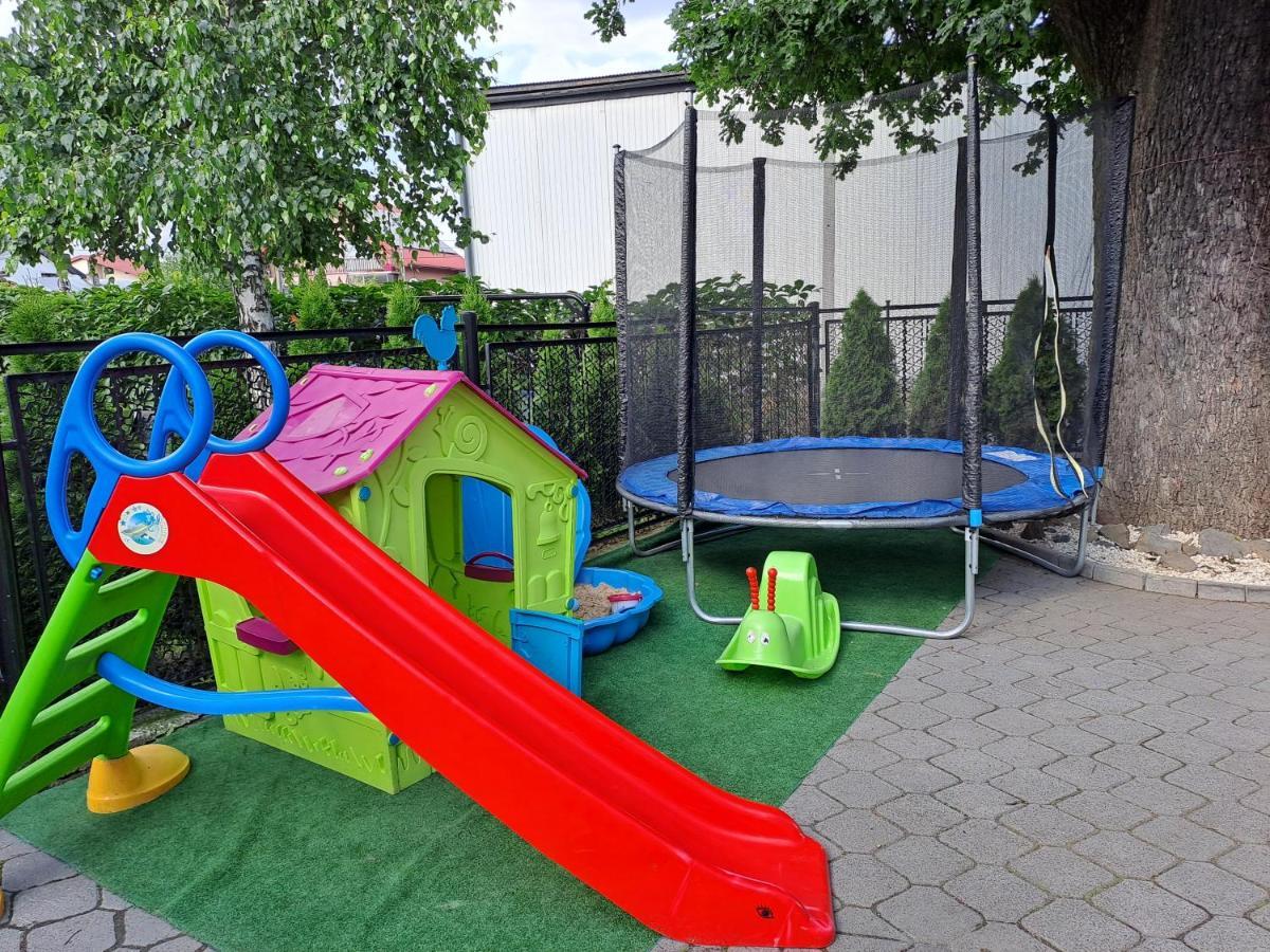 Twoja Przestrzen Noclegi Pokoje Mieszkanie Do Wynajecia Nowy Sącz Exterior foto
